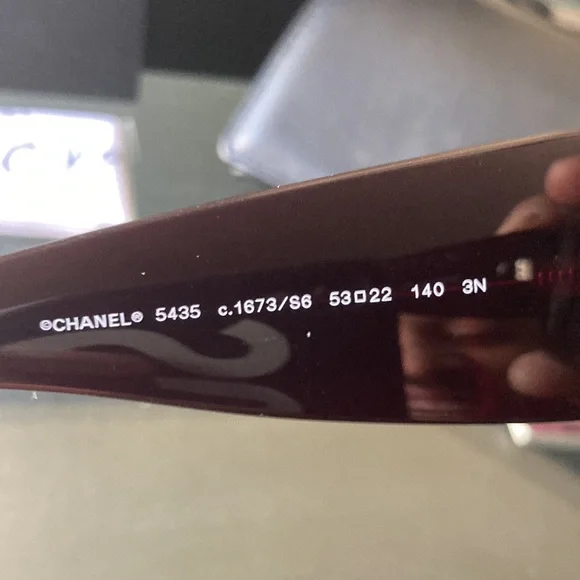 New Authentic Chanel CH5435 Burgundy sunglasses. Comes with box,cloth,case,book